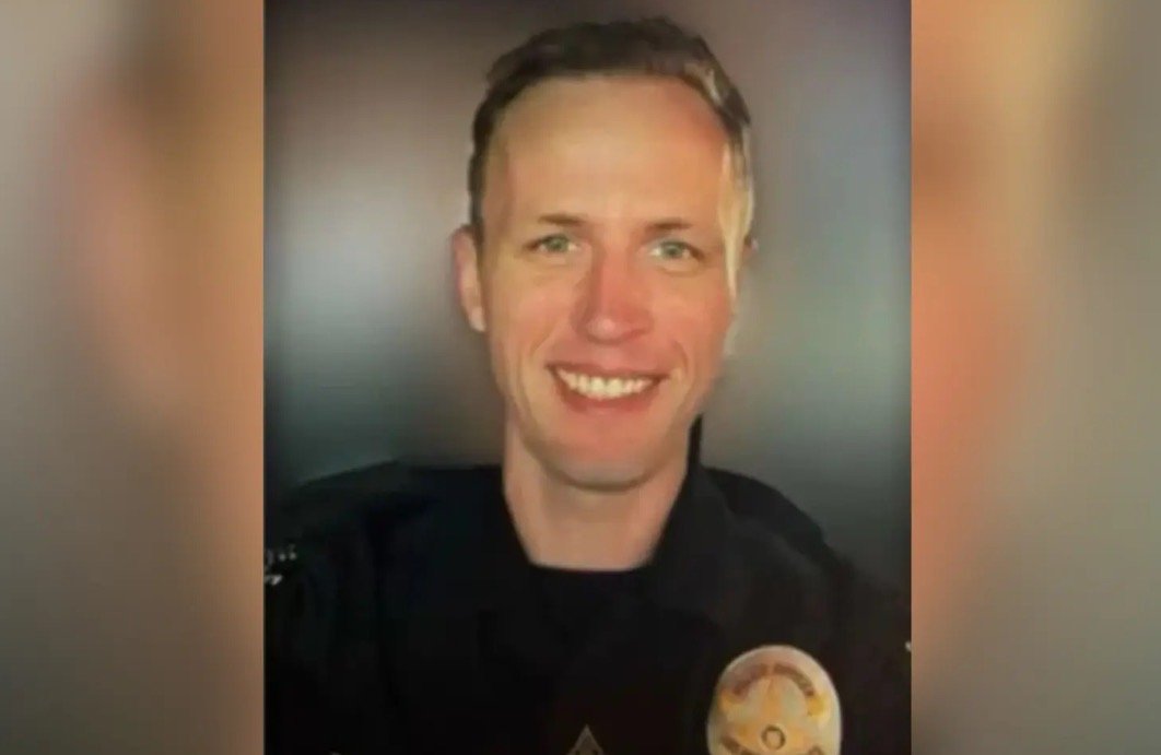 Family Files Wrongful Death Suit Against LAPD After Officer Dies From ...
