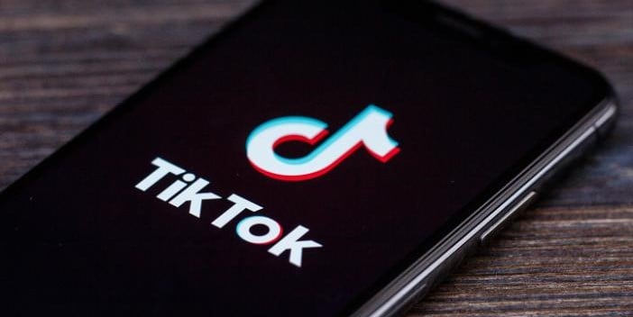 Sen. Cotton Demands Answers on Foreign TikTok Employees in the US