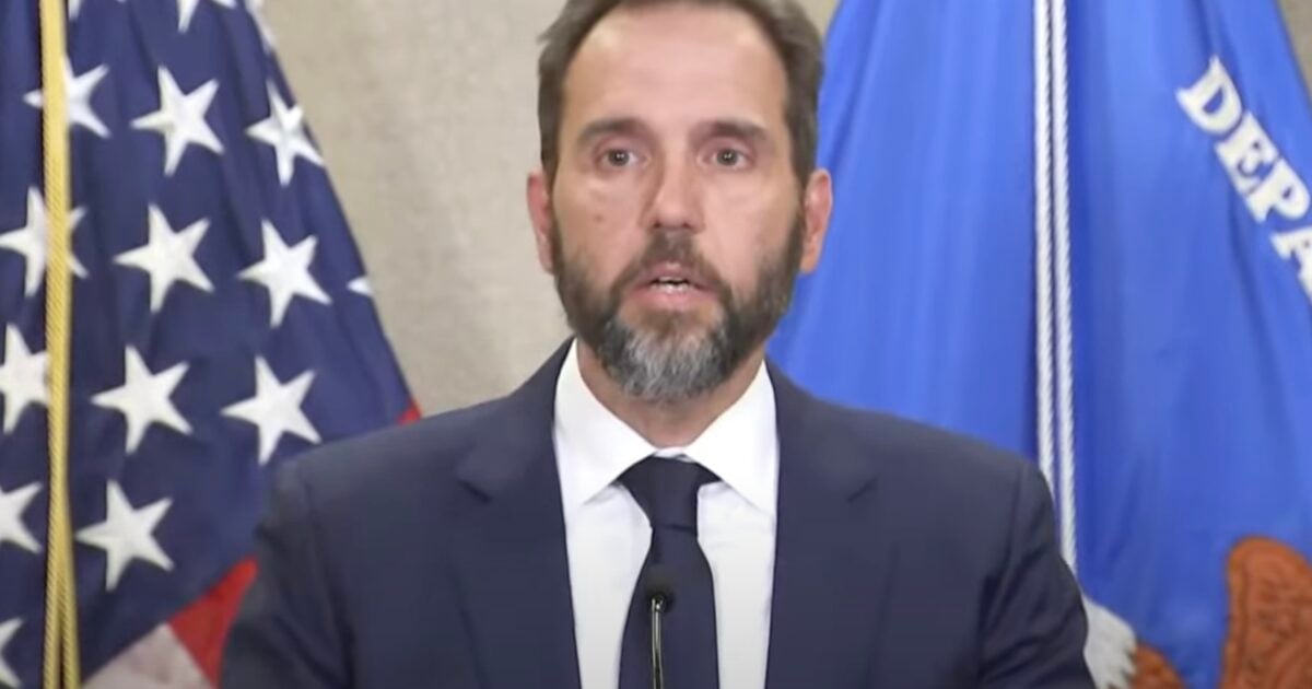 Newly Unsealed Motion Confirms Someone in Trump's World (Attorney?) Agreed to Become Cooperating Witness for Government in Jack Smith's Classified Docs Case | The Gateway Pundit