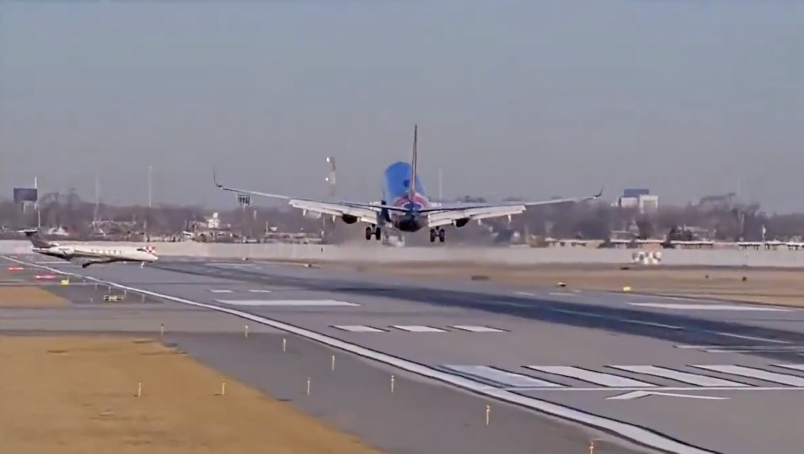 Near-Disaster at Midway: Southwest Jet Forced to Abort Landing Just Feet from Ground as Private Plane Unexpectedly Crosses Runway | The Gateway Pundit